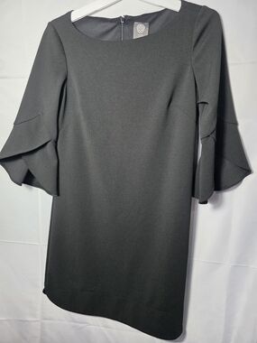 Vince Camuto Black Midi Dress with Ruffle Bell Sleeves Like New 6